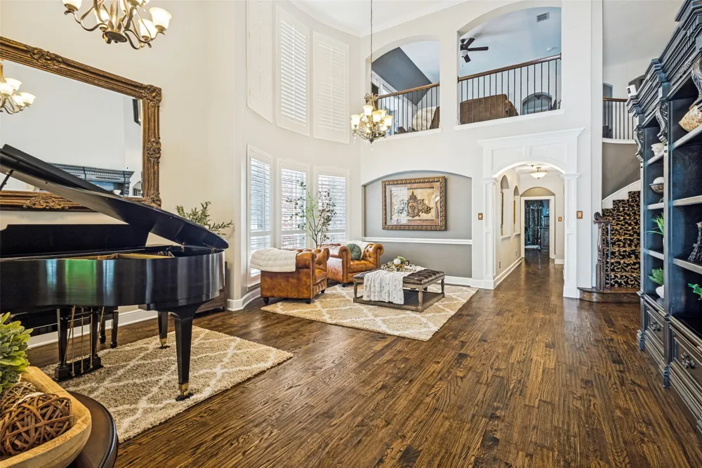 8704 Wyatt Circle Argyle, TX 76226