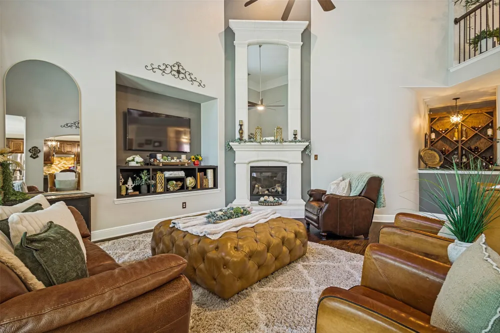 8704 Wyatt Circle Argyle, TX 76226