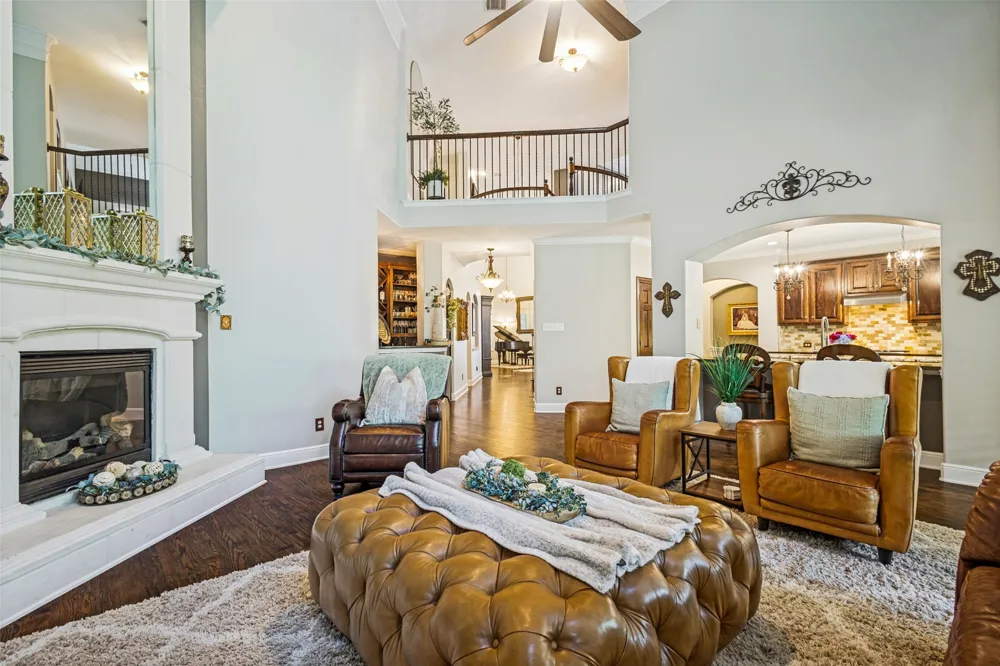 8704 Wyatt Circle Argyle, TX 76226