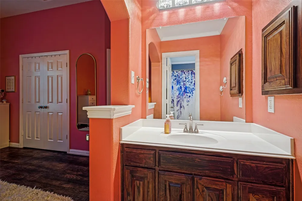 8704 Wyatt Circle Argyle, TX 76226