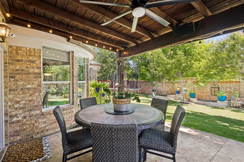 8704 Wyatt Circle Argyle, TX 76226