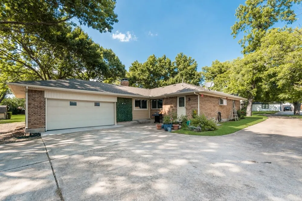 5003 Natchez Drive Sachse, TX 75048