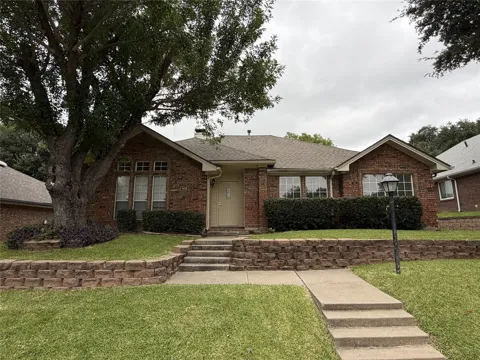 1426 Mapleview Drive