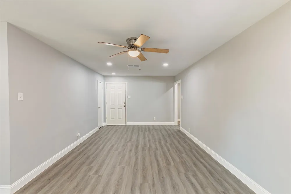 11412 Small Drive Balch Springs, TX 75180