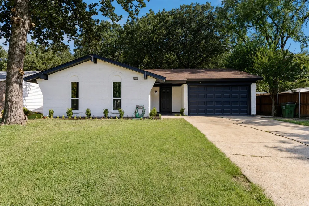 11412 Small Drive Balch Springs, TX 75180
