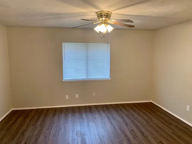 3824 Hackberry Lane Bedford, TX 76021