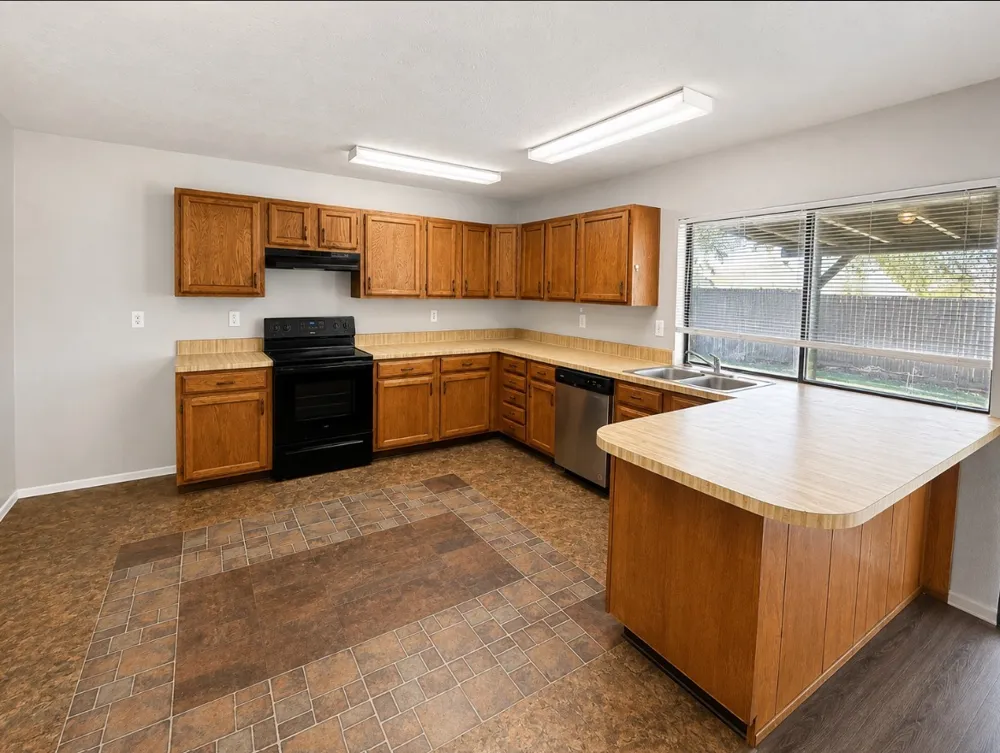 3824 Hackberry Lane Bedford, TX 76021