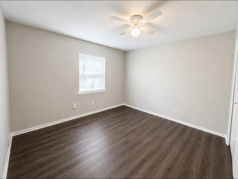 3824 Hackberry Lane Bedford, TX 76021