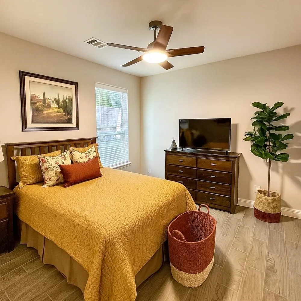 1023 Mustang Trail Granbury, TX 76049