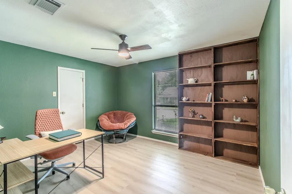 1057 Radisson Drive Hewitt, TX 76643