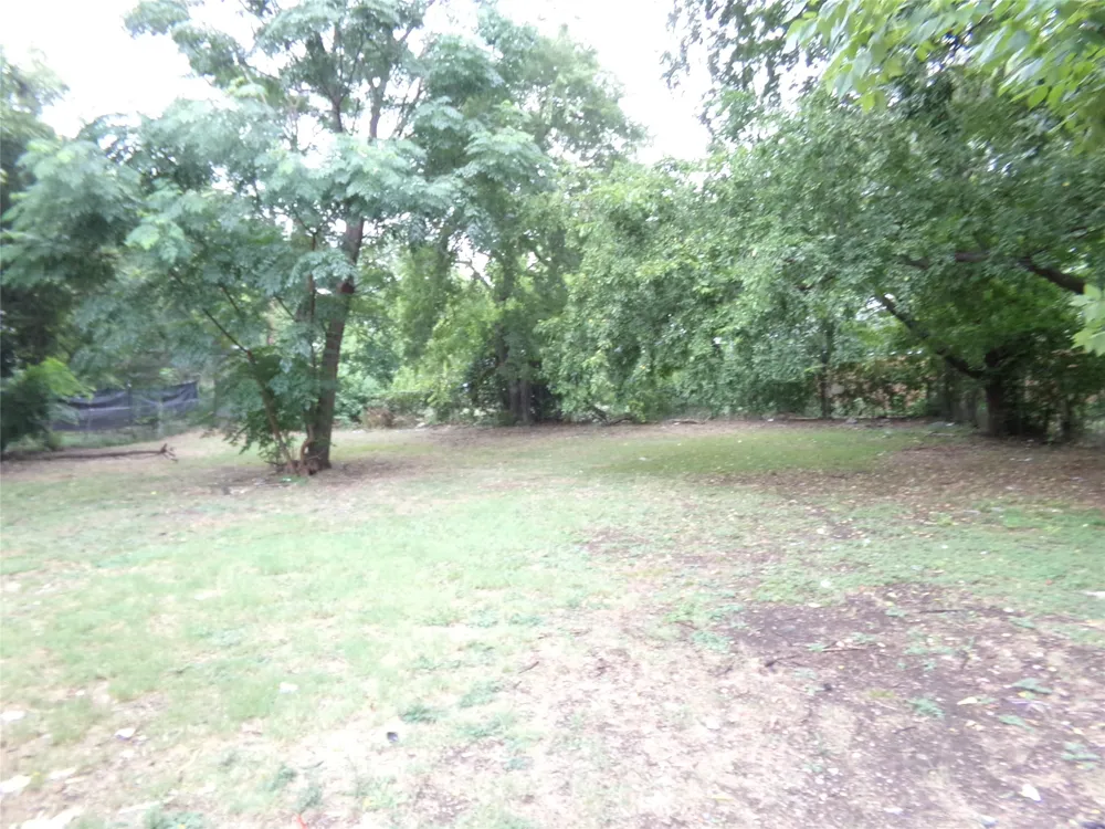 1310 Carroll Avenue Duncanville, TX 75137