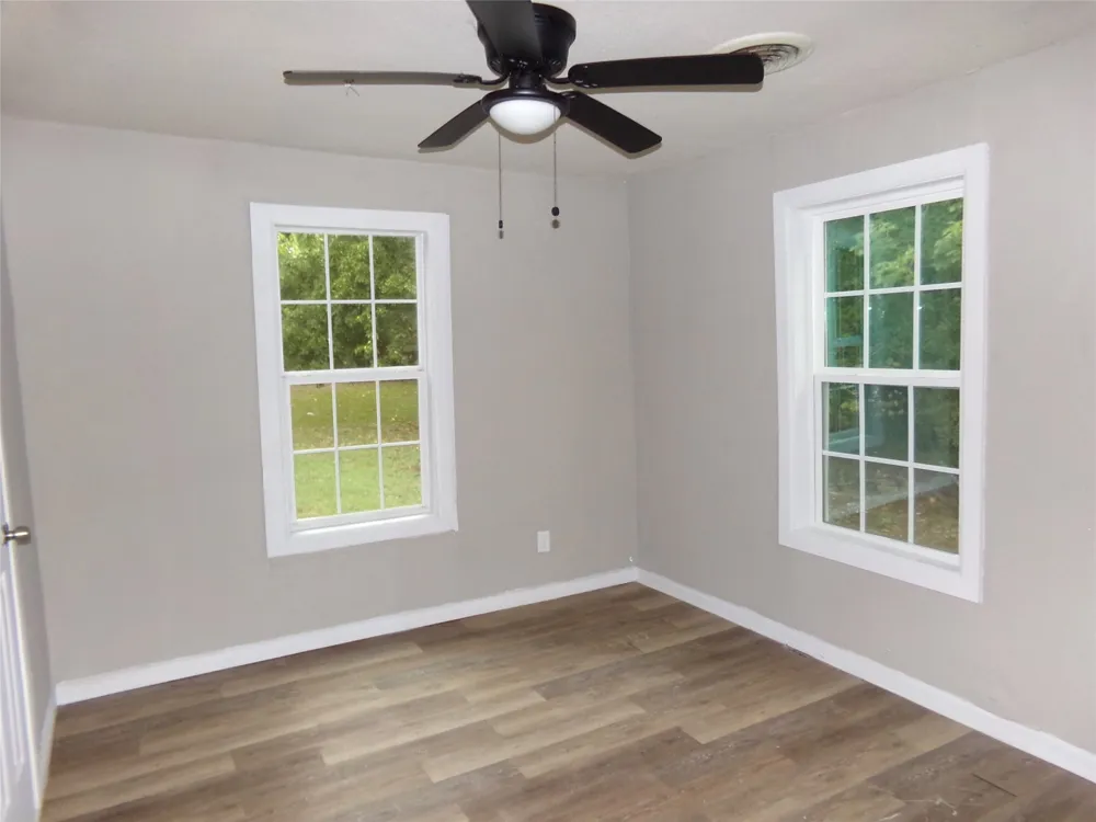 1310 Carroll Avenue Duncanville, TX 75137