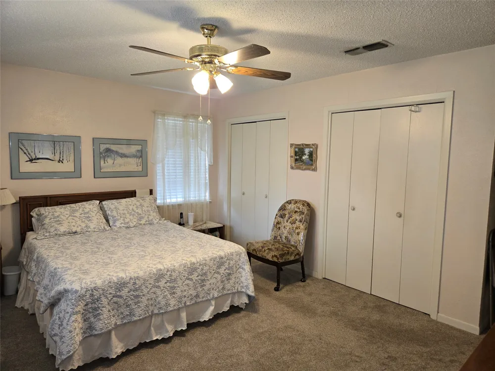 238 Linda Lane Duncanville, TX 75137