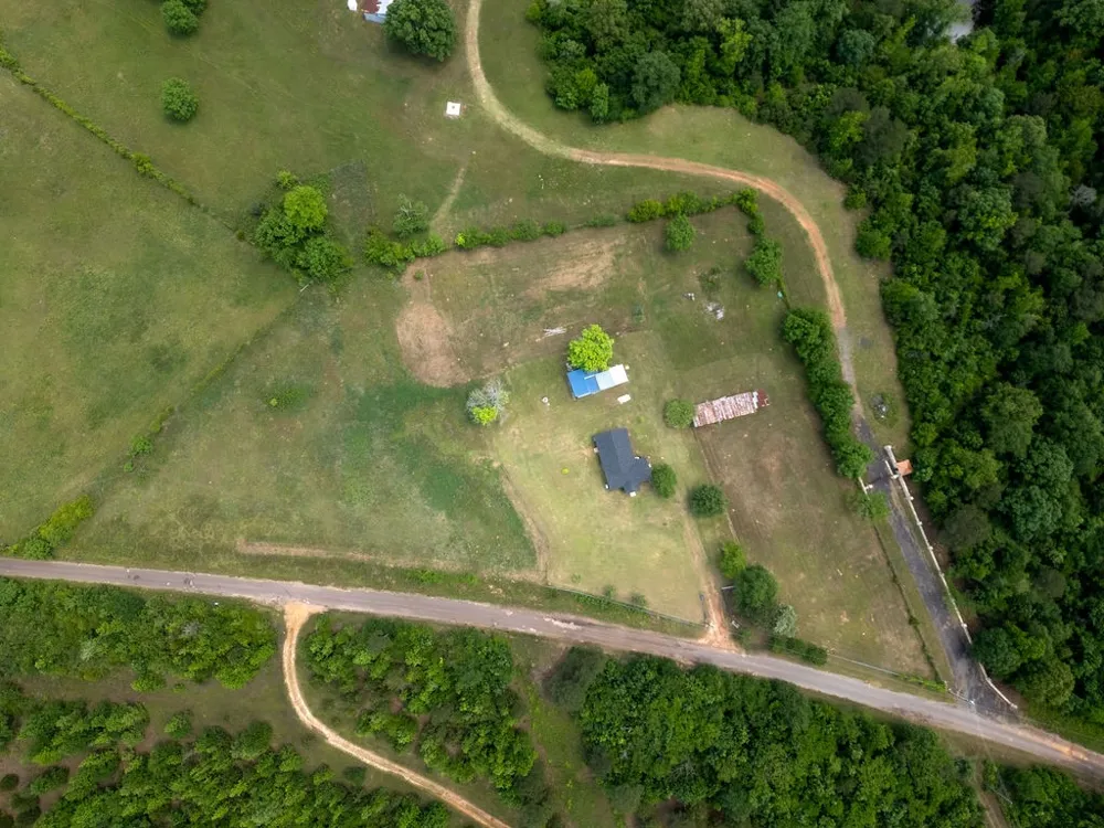 8869 County Road 1617 Avinger, TX 75630