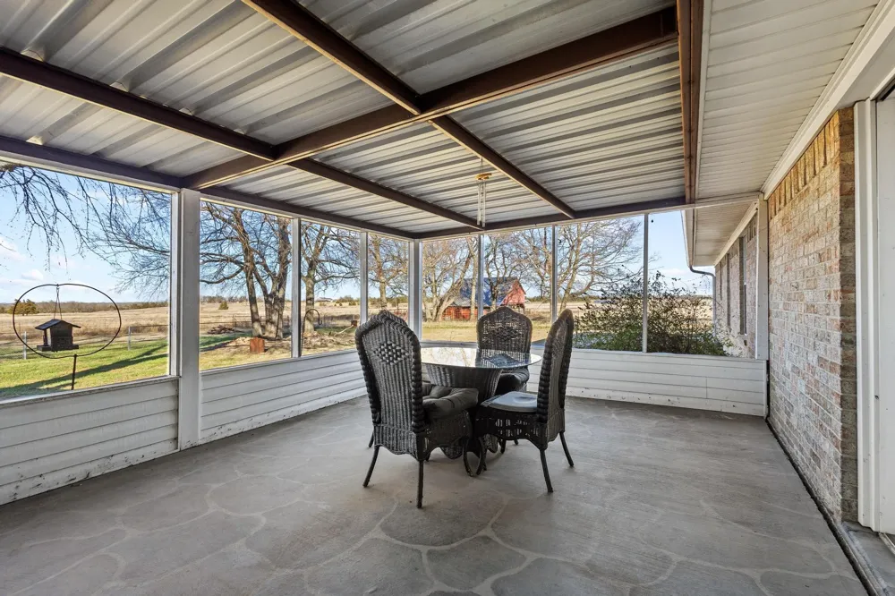 1858 Farm Road 1506 Paris, TX 75460