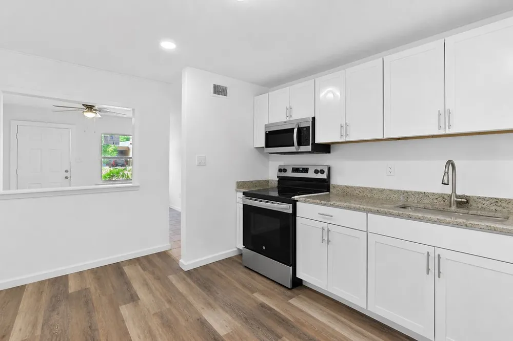 327 Randolph Street Lone Star, TX 75668