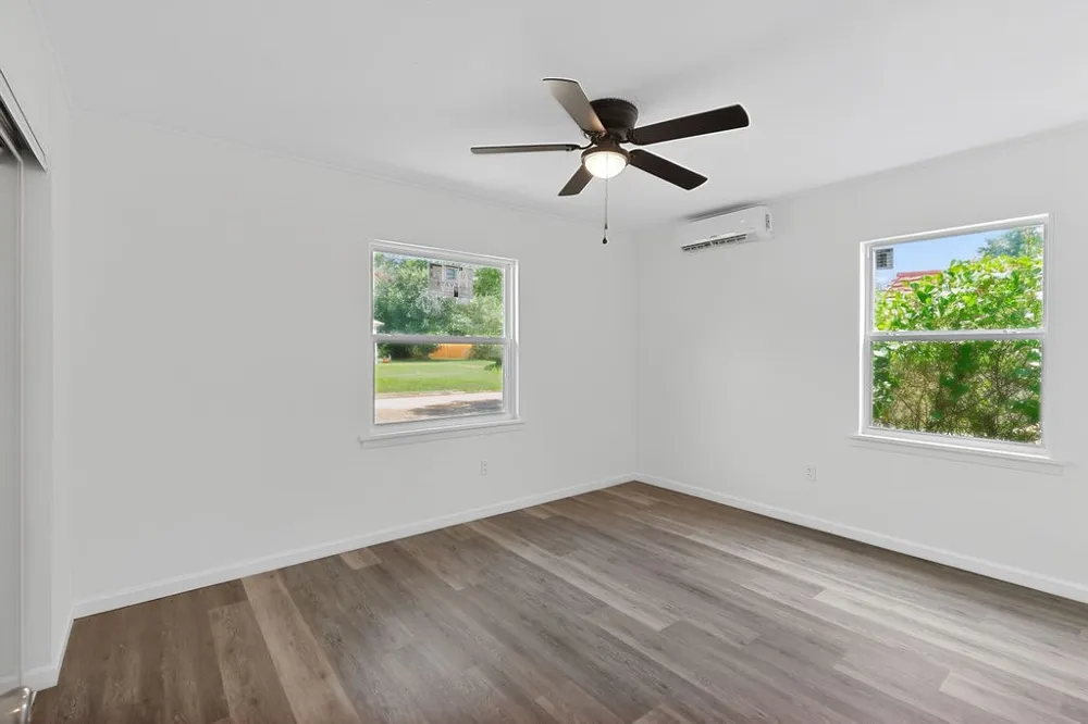 327 Randolph Street Lone Star, TX 75668