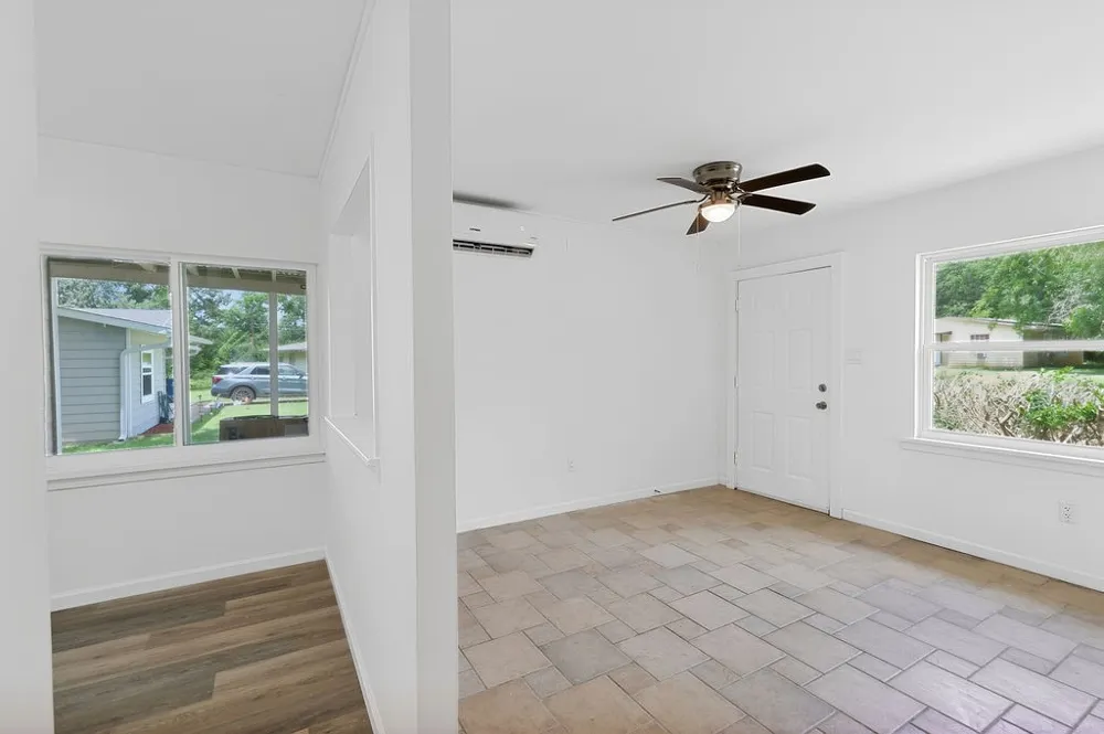 327 Randolph Street Lone Star, TX 75668