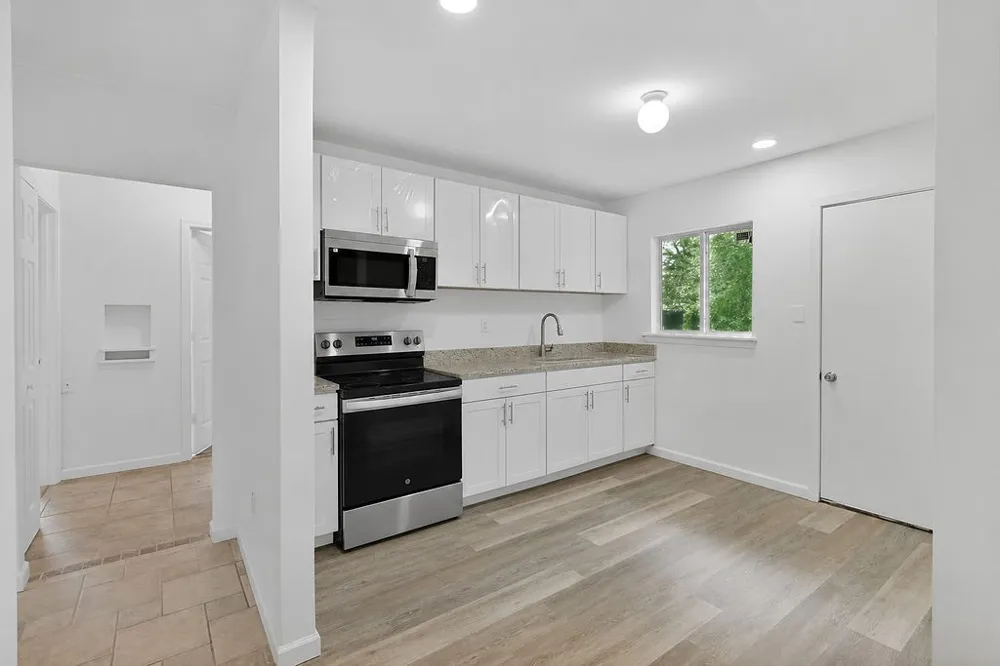 327 Randolph Street Lone Star, TX 75668