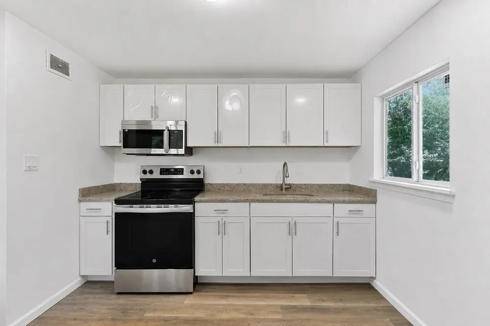 327 Randolph Street Lone Star, TX 75668