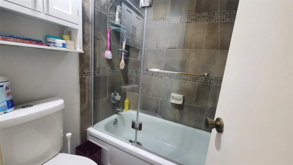 834 Pebble Beach Drive Garland, TX 75043