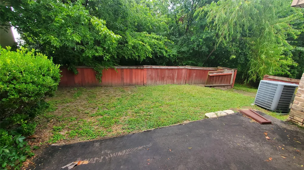 834 Pebble Beach Drive Garland, TX 75043