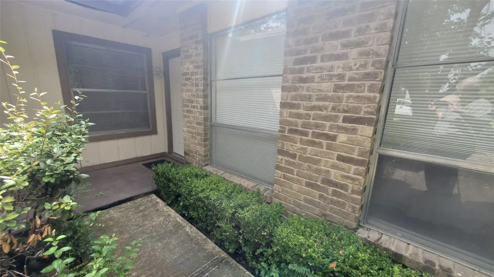 834 Pebble Beach Drive Garland, TX 75043