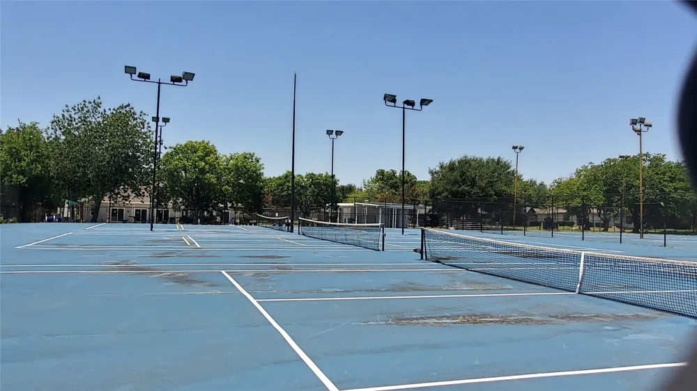 834 Pebble Beach Drive Garland, TX 75043