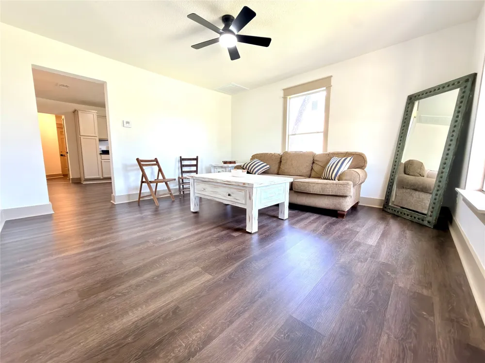 707 Reynolds Street Goldthwaite, TX 76844