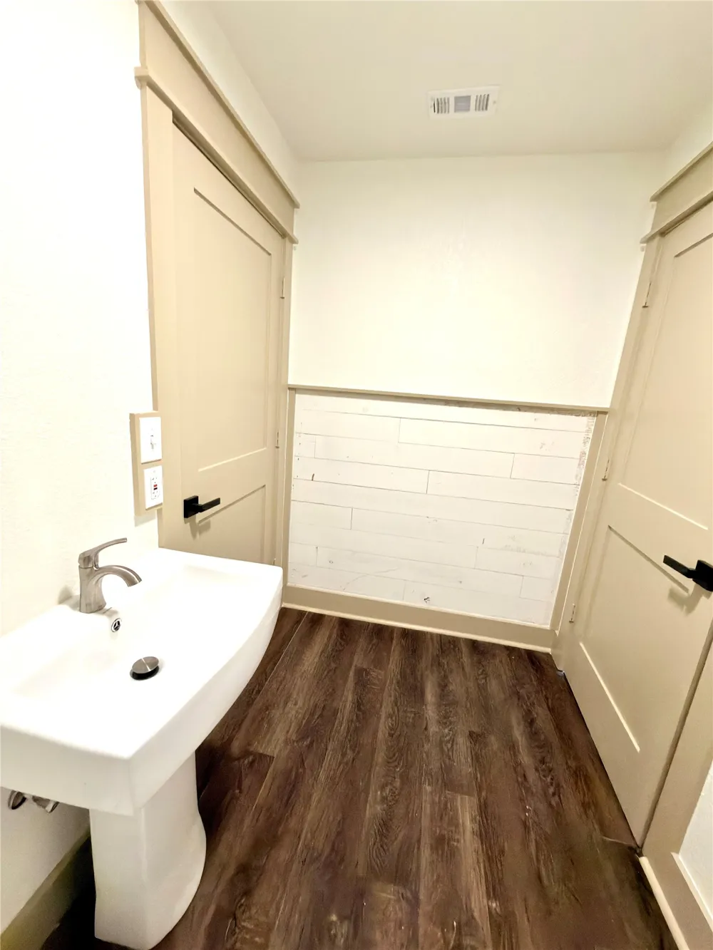 707 Reynolds Street Goldthwaite, TX 76844