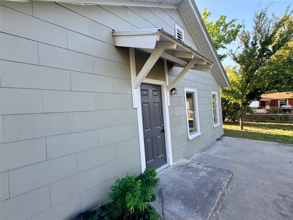 707 Reynolds Street Goldthwaite, TX 76844