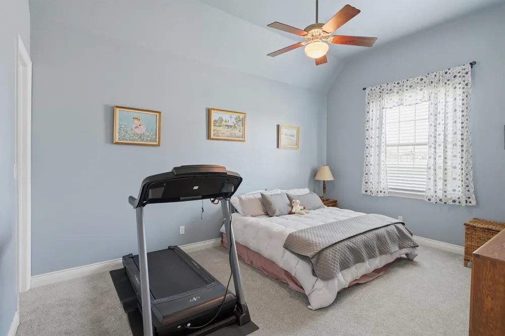108 Concorde Circle Cresson, TX 76035