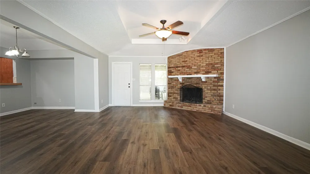 7113 Ridgeview Drive Rowlett, TX 75089