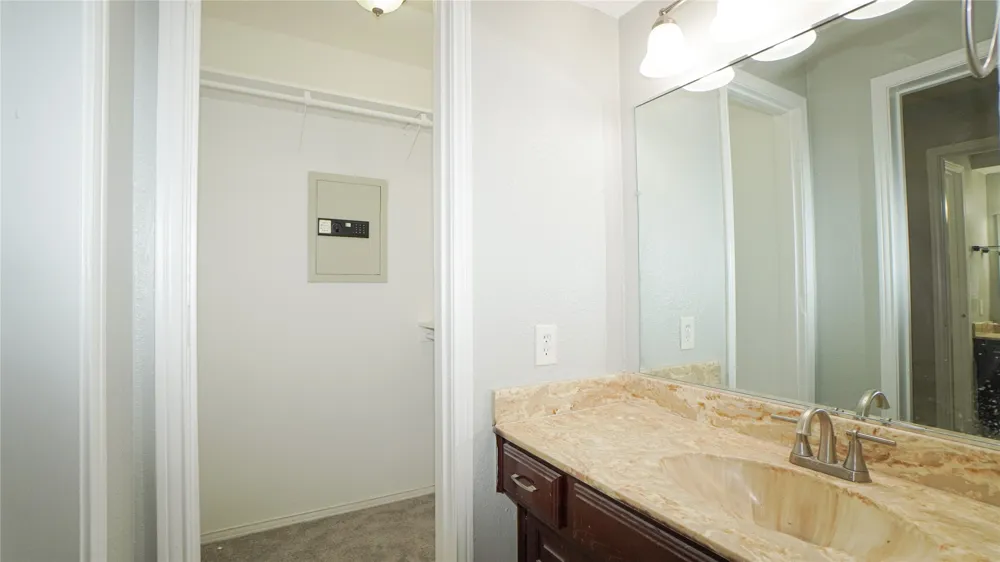 7113 Ridgeview Drive Rowlett, TX 75089
