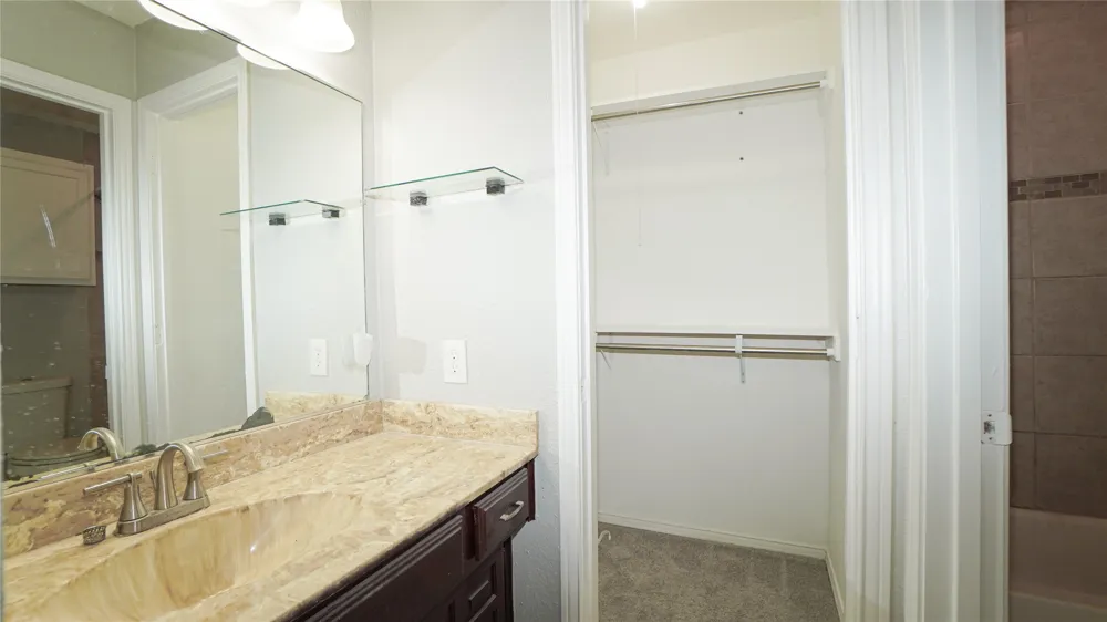 7113 Ridgeview Drive Rowlett, TX 75089