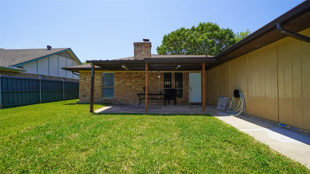 7113 Ridgeview Drive Rowlett, TX 75089