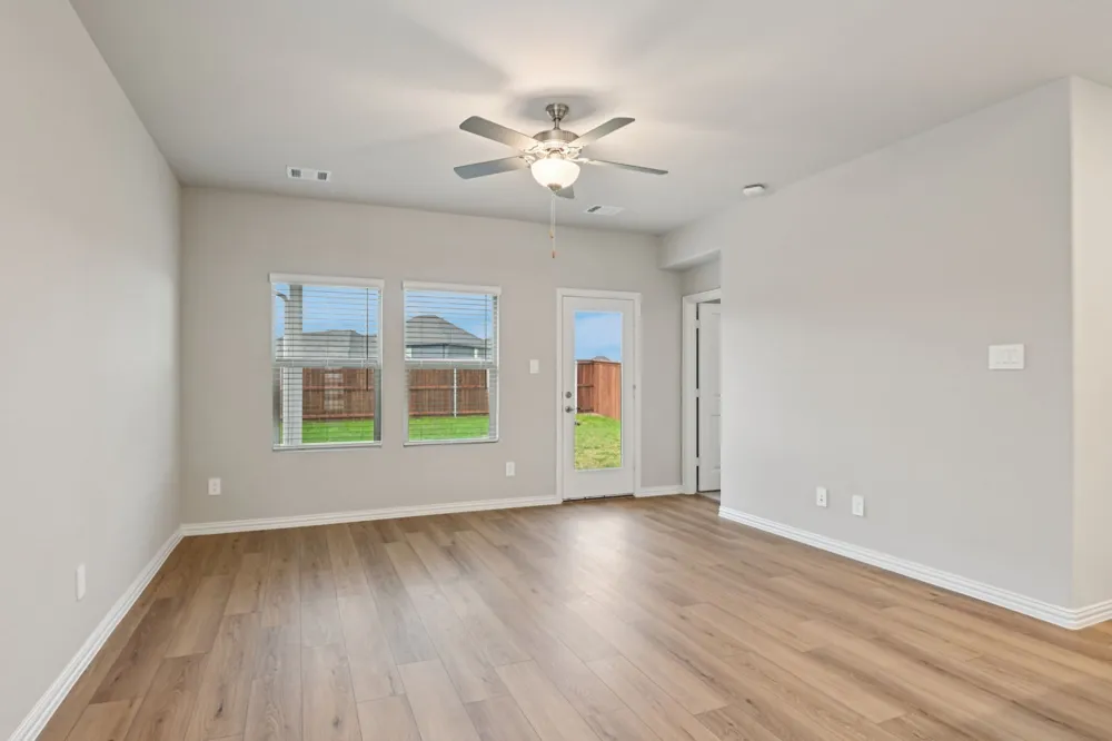 3154 Texoma Boulevard Farmersville, TX 75442