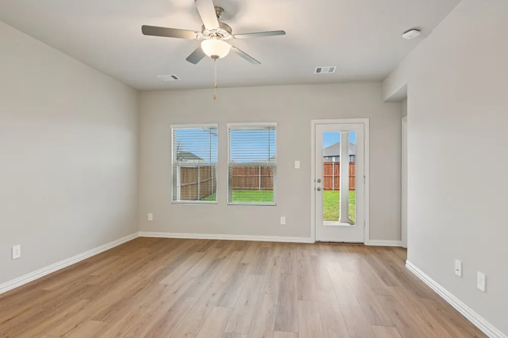 3154 Texoma Boulevard Farmersville, TX 75442