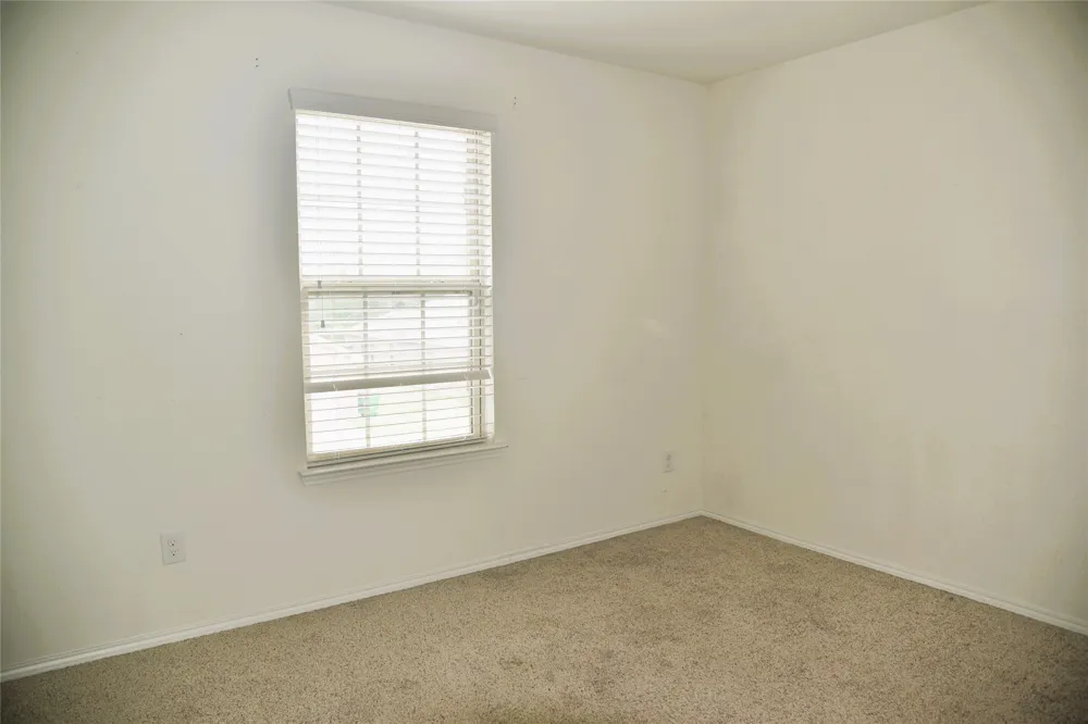 1405 Acmite Avenue Cross Roads, TX 76227