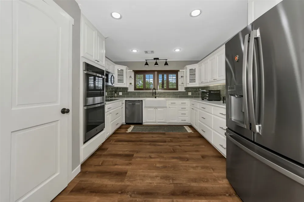 3911 Highway 281 Mineral Wells, TX 76067