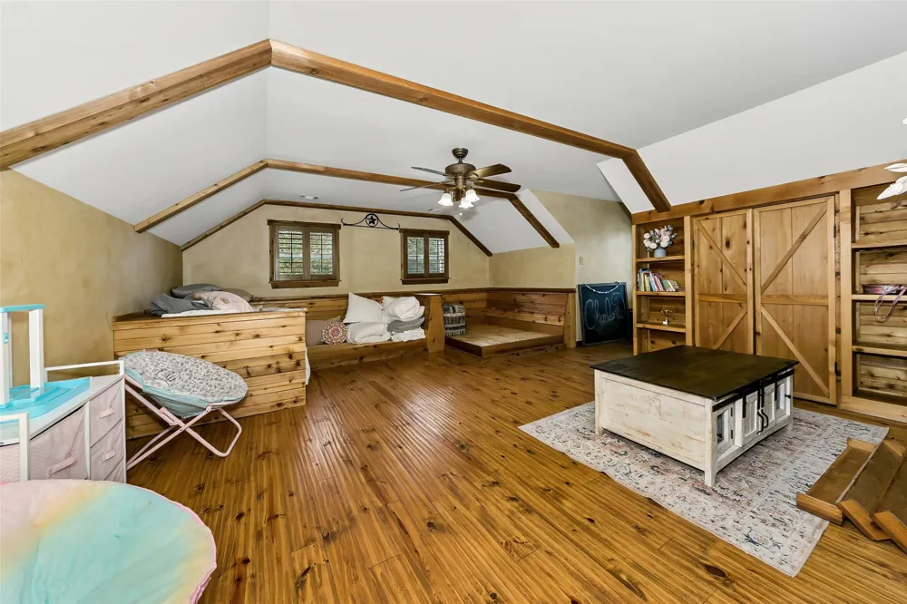 3911 Highway 281 Mineral Wells, TX 76067