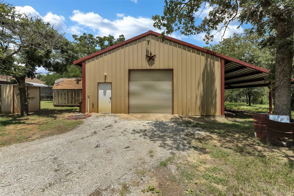 3911 Highway 281 Mineral Wells, TX 76067