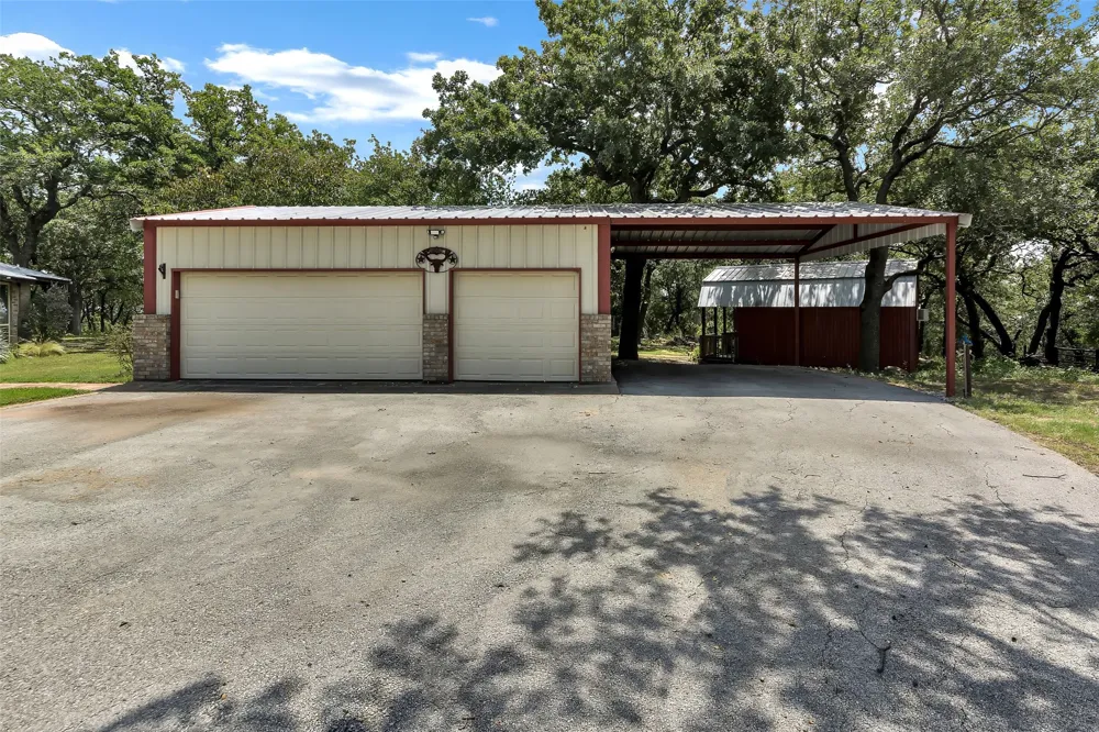 3911 Highway 281 Mineral Wells, TX 76067