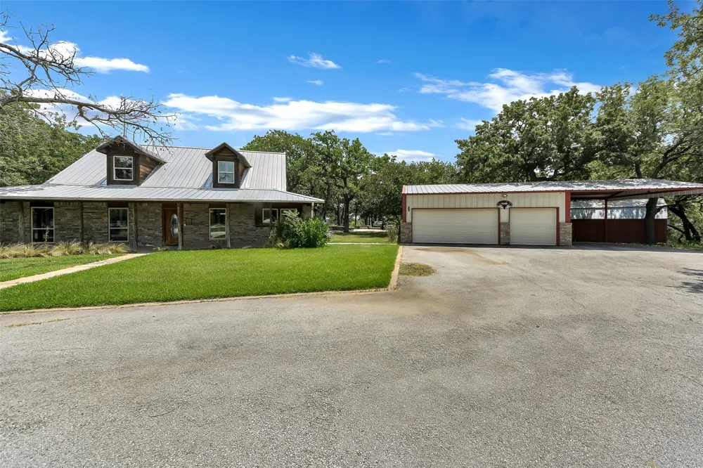 3911 Highway 281 Mineral Wells, TX 76067