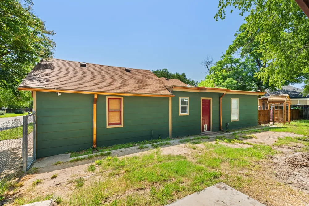 1120 1st Street Temple, TX 76501