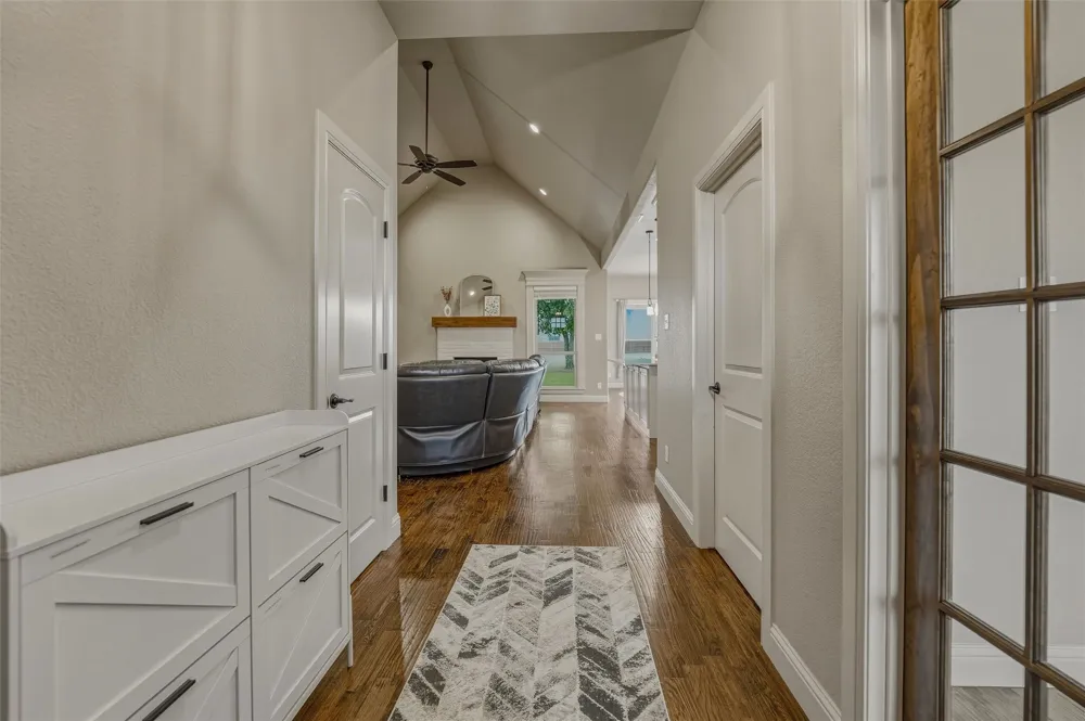 125 Oak View Drive Godley, TX 76044