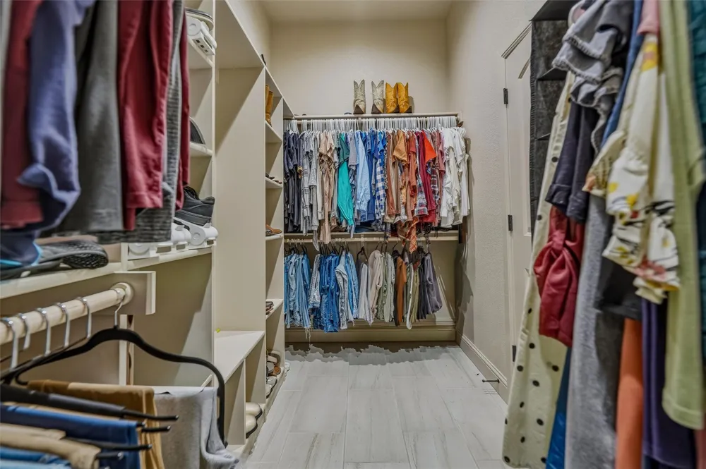 125 Oak View Drive Godley, TX 76044
