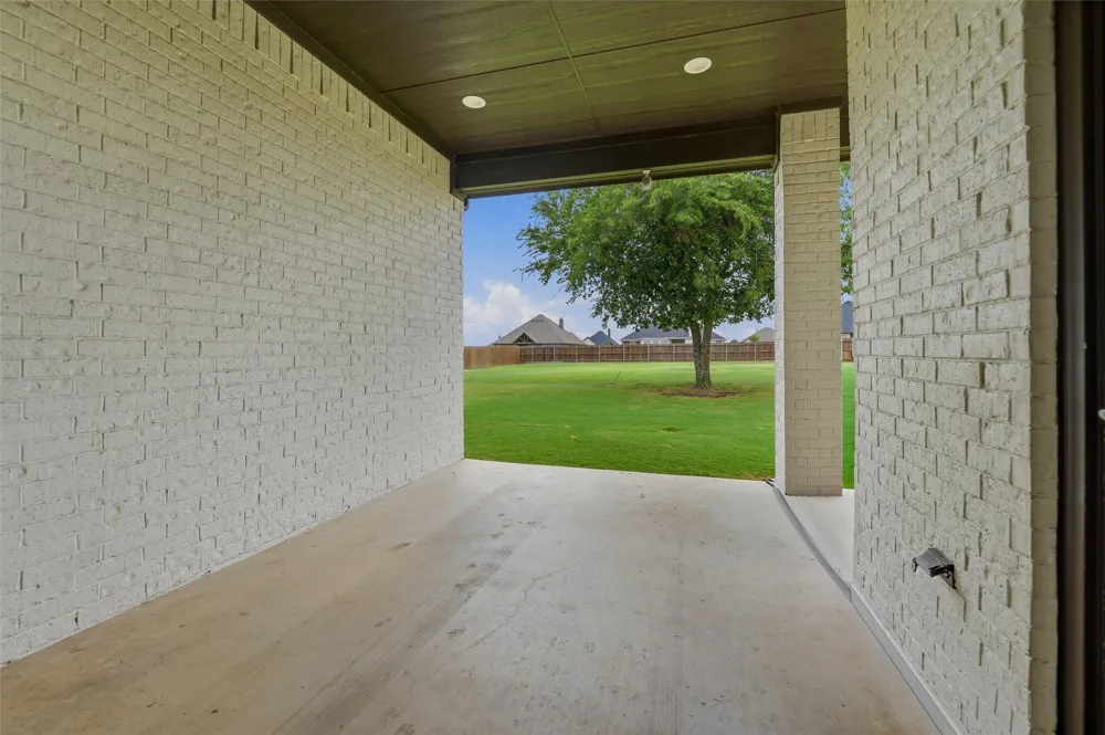 125 Oak View Drive Godley, TX 76044
