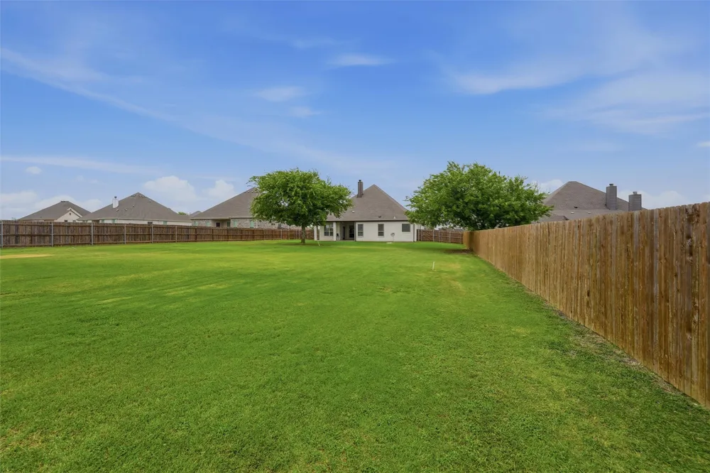 125 Oak View Drive Godley, TX 76044