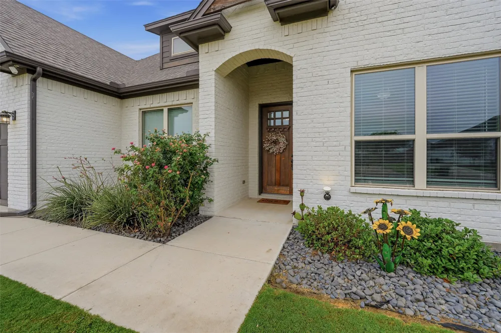 125 Oak View Drive Godley, TX 76044